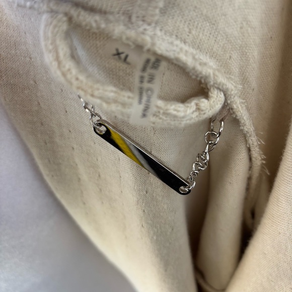 Paparazzi Cream Hooded Cardigan with Floral Embroidery Size XL - Picture 9 of 10